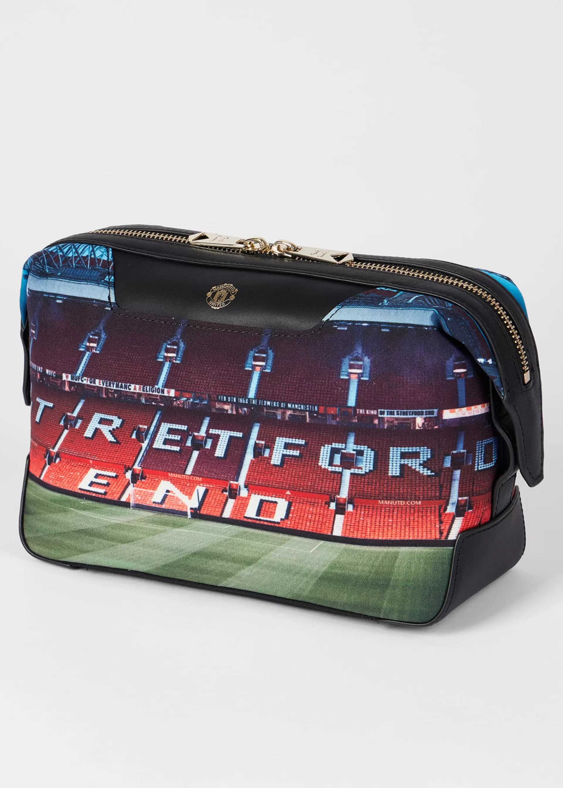 for Manchester United - 'Stretford End' Wash Bag>Paul Smith Flash Sale