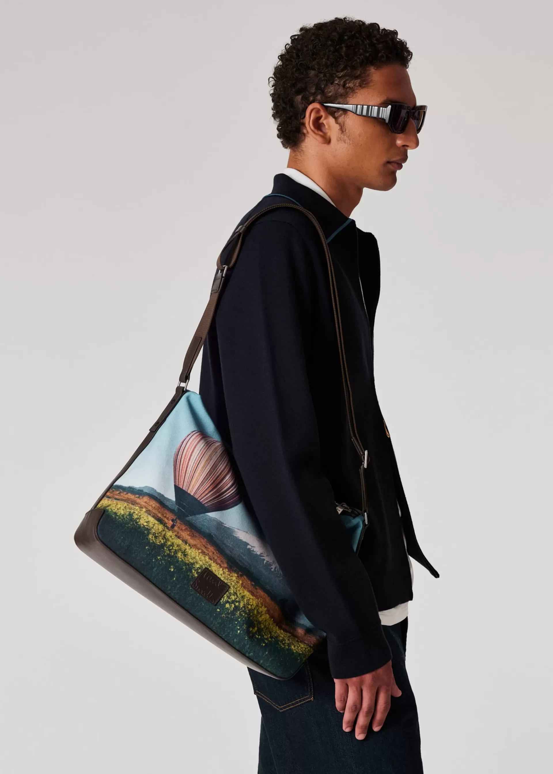 Signature Stripe Balloon Mount Fuji' Print Cross-Body Bag>Paul Smith Shop