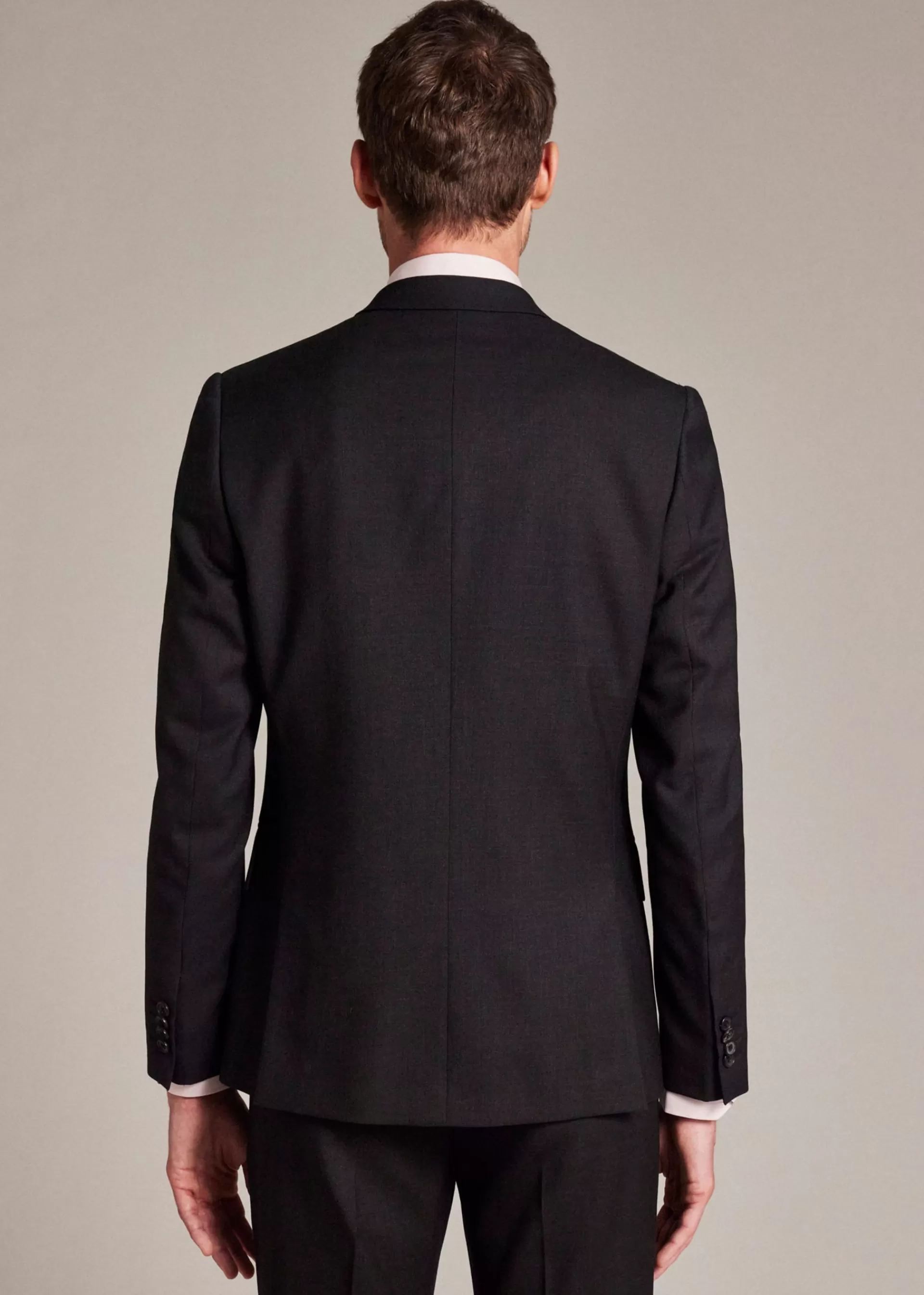 The Soho - Tailored-Fit Charcoal Wool 'A Suit To Travel In'>Paul Smith Store