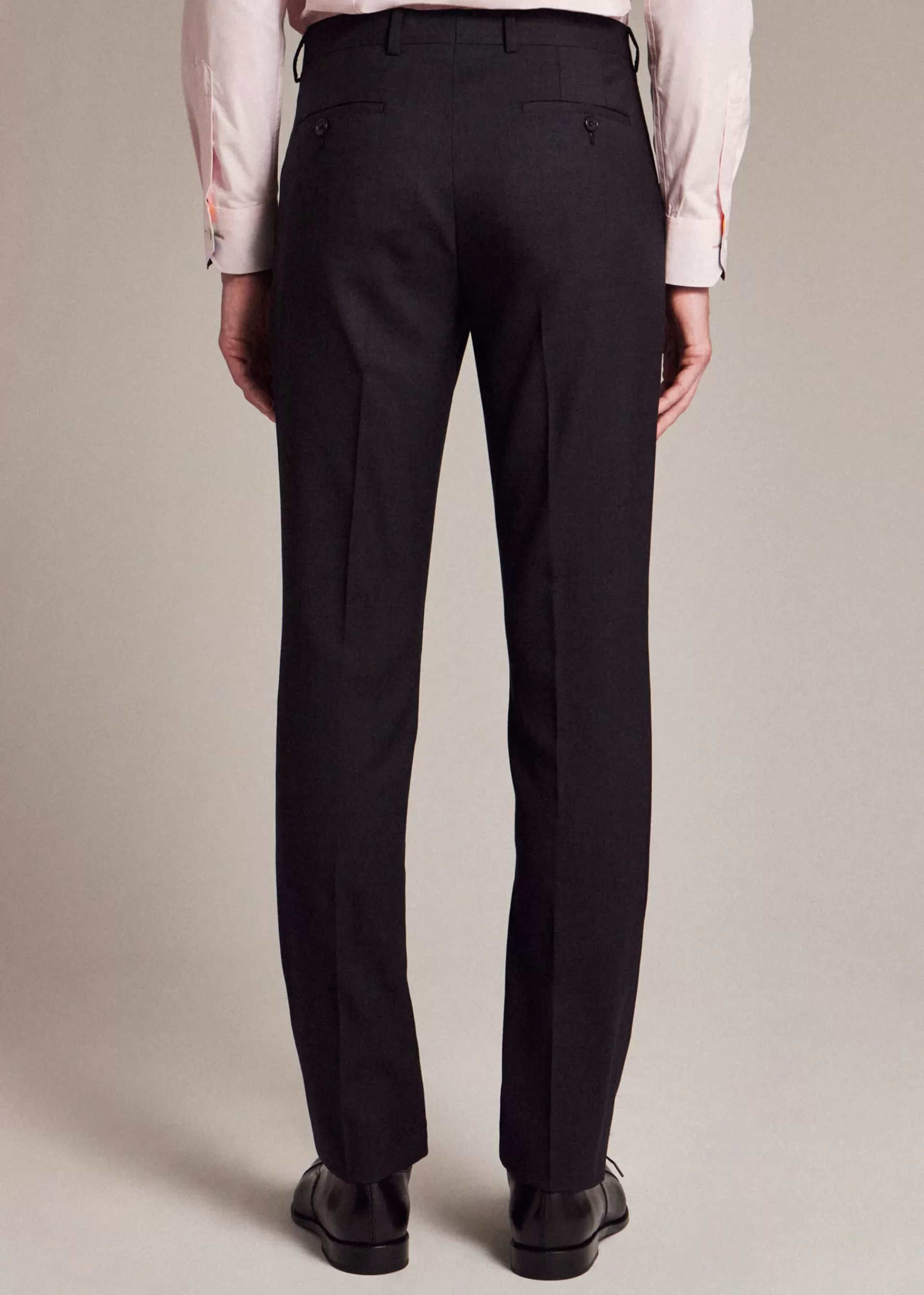 The Soho - Tailored-Fit Charcoal Wool 'A Suit To Travel In'>Paul Smith Store
