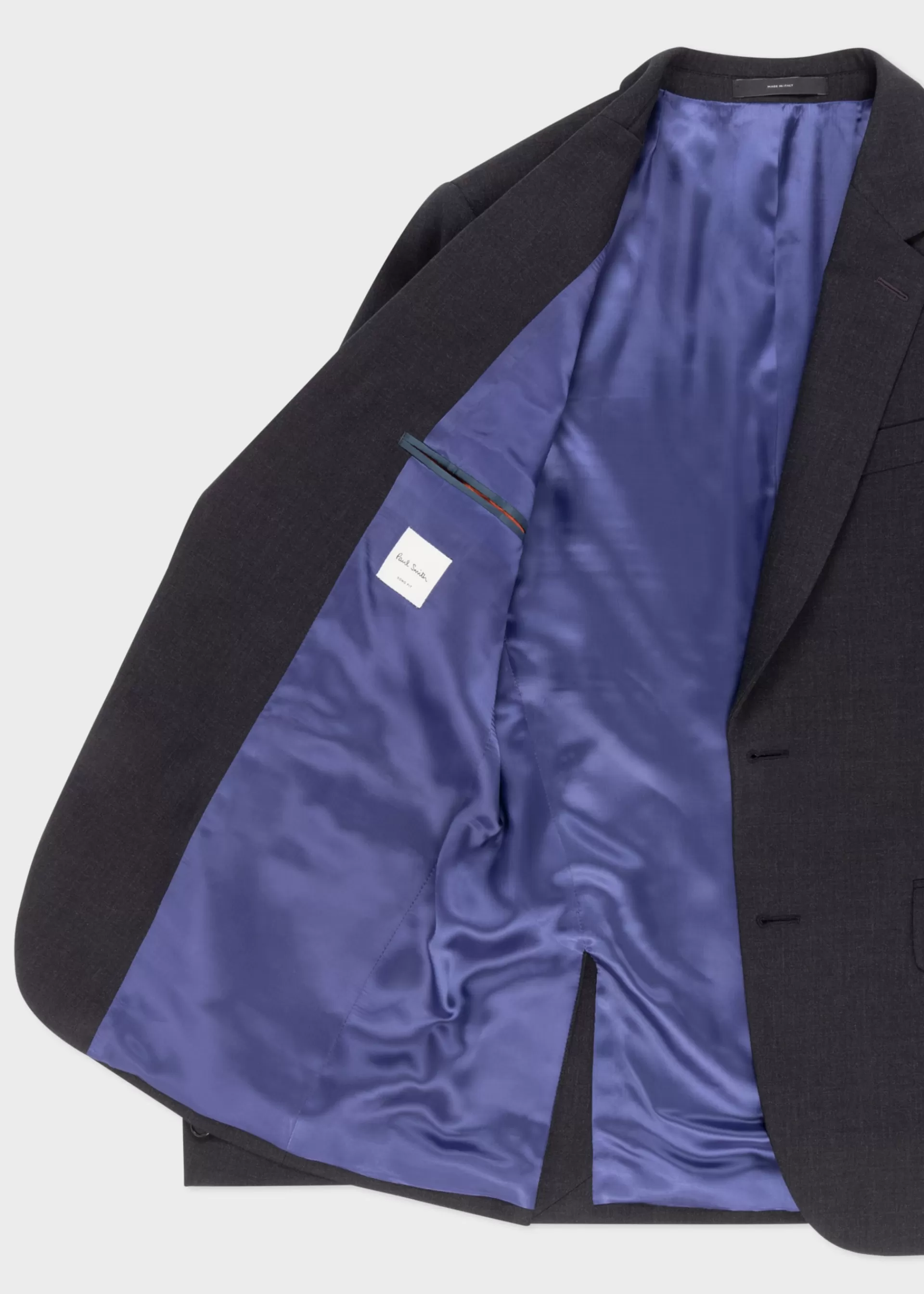 The Soho - Tailored-Fit Charcoal Wool 'A Suit To Travel In'>Paul Smith Store